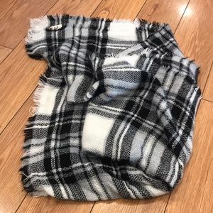 Blanket scarf
